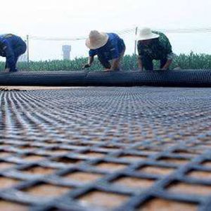 PP焊接塑料格柵施工