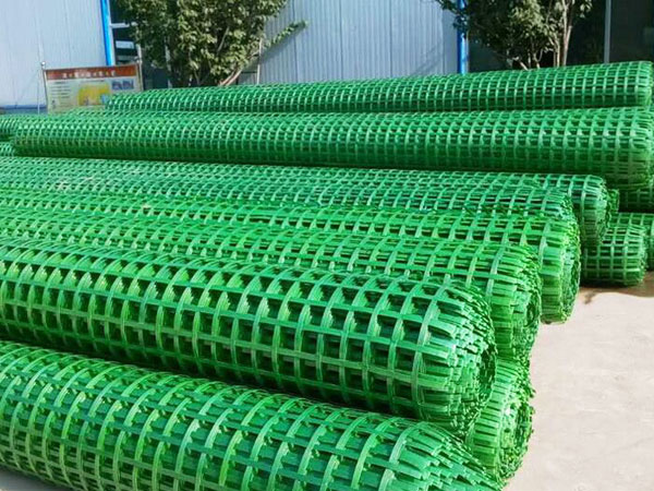 PET聚酯焊接土工格柵
